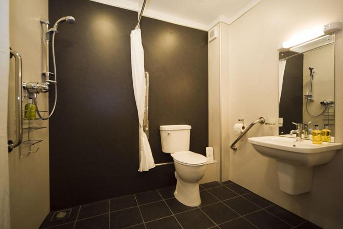 Double or Twin Room - Disability Access