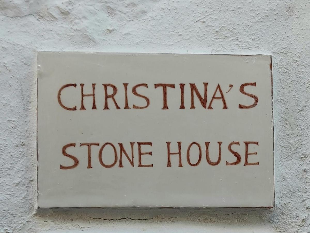 Christina's Stone House Apartment - B&B Ýdra