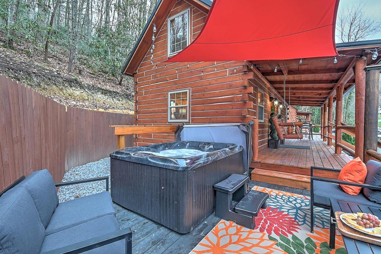 Monarch Mountain Cabins Cabin B Family and Pet Friendly - Bed and Breakfast Elizabethton