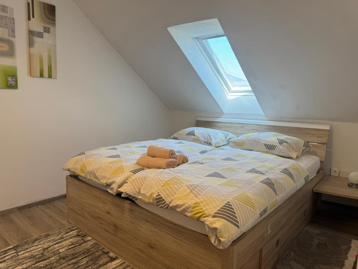 Apartment mit 1 Schlafzimmer und Balkon