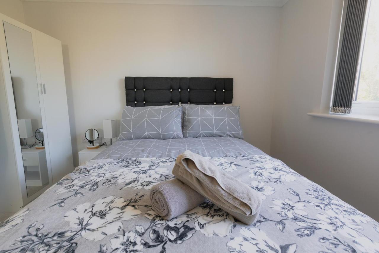 Newly refurbished two bedroom flat near town centre - B&B Bournemouth