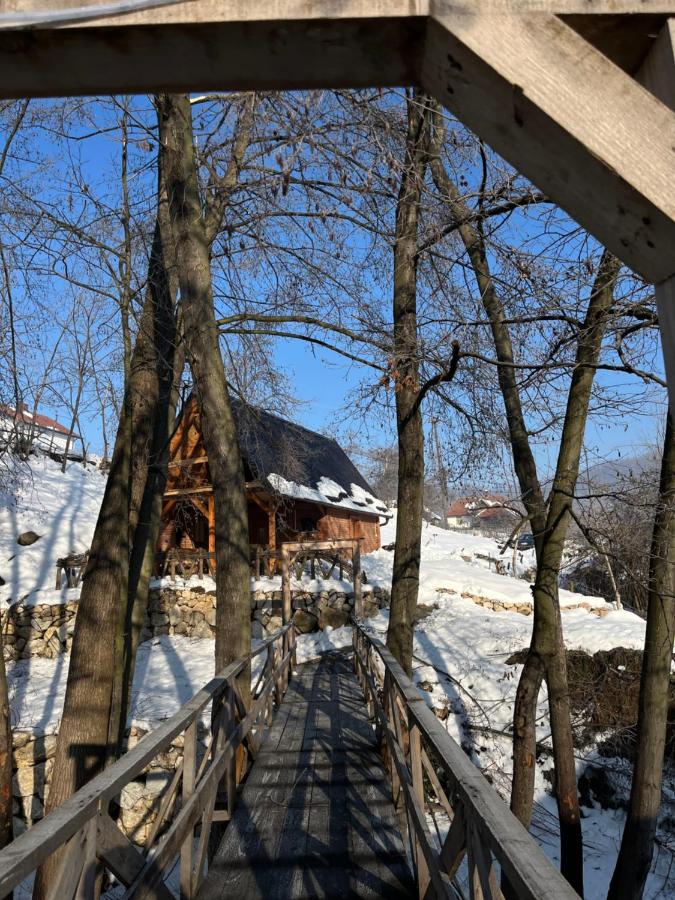 Vikendica SD - Bed and Breakfast