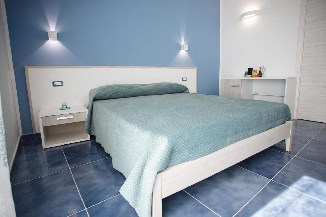 Basic Triple Room