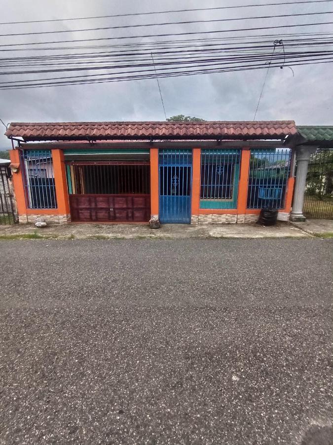 casa pive nice - Chambres d’hôtes Golfito