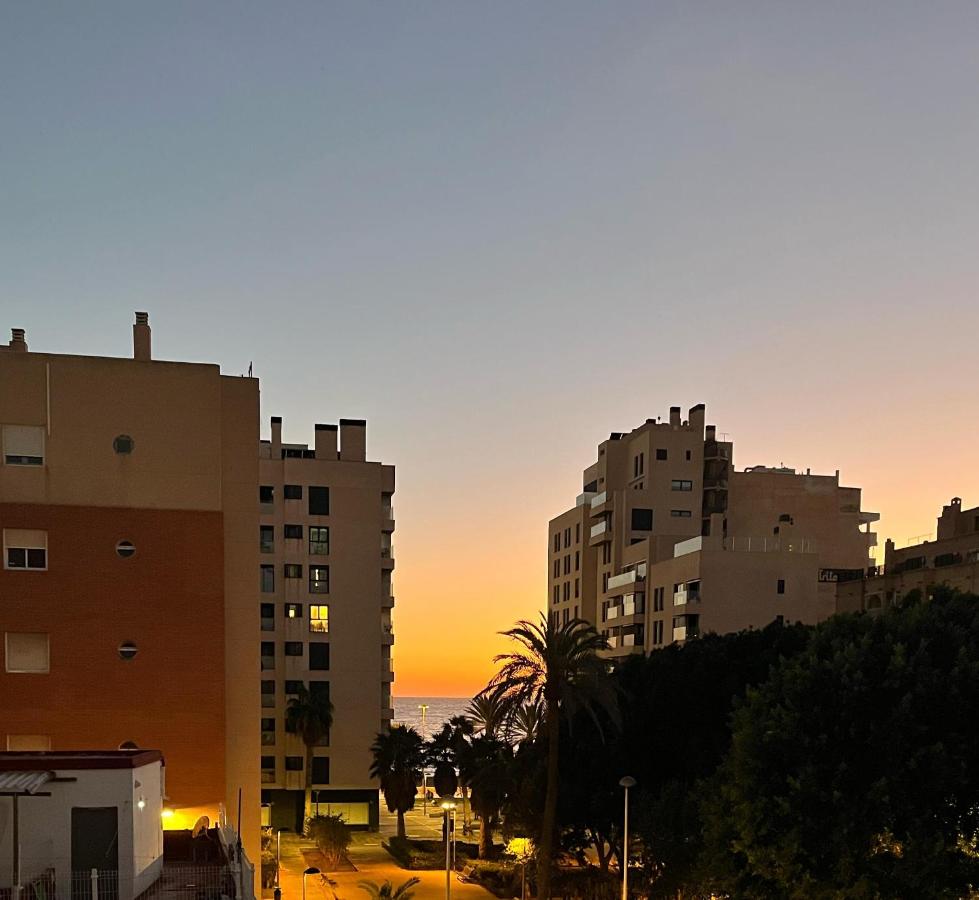 Apartamento Pico Peñón - B&B Almería