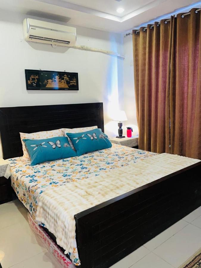 Tulip Apartment For Rent on Daily Basis - Chambres d’hôtes