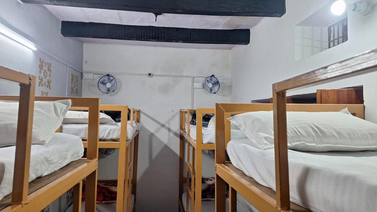 singh homestay - Bed and Breakfast Benares