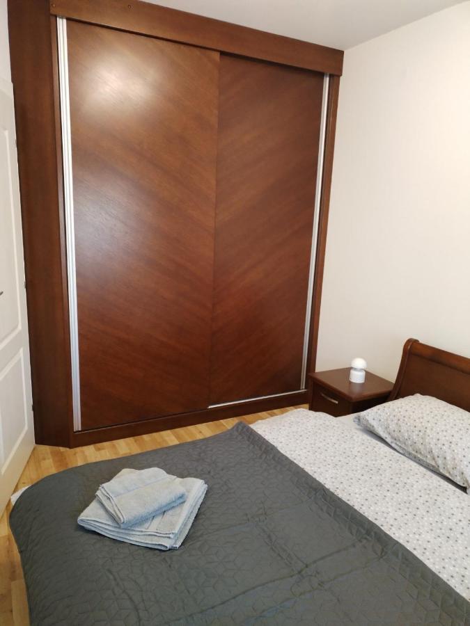 One-Bedroom Apartment with View