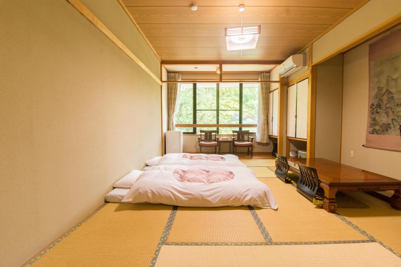 Familienzimmer im japanischen Stil