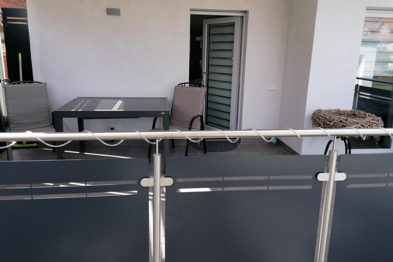 Wohnung in Teningen mit großem Balkon - B&B Teningen