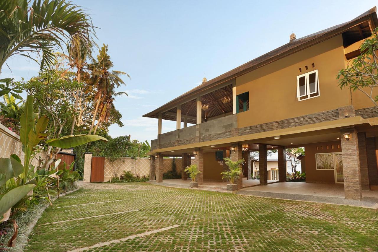Askara Canggu Townhouse - B&B