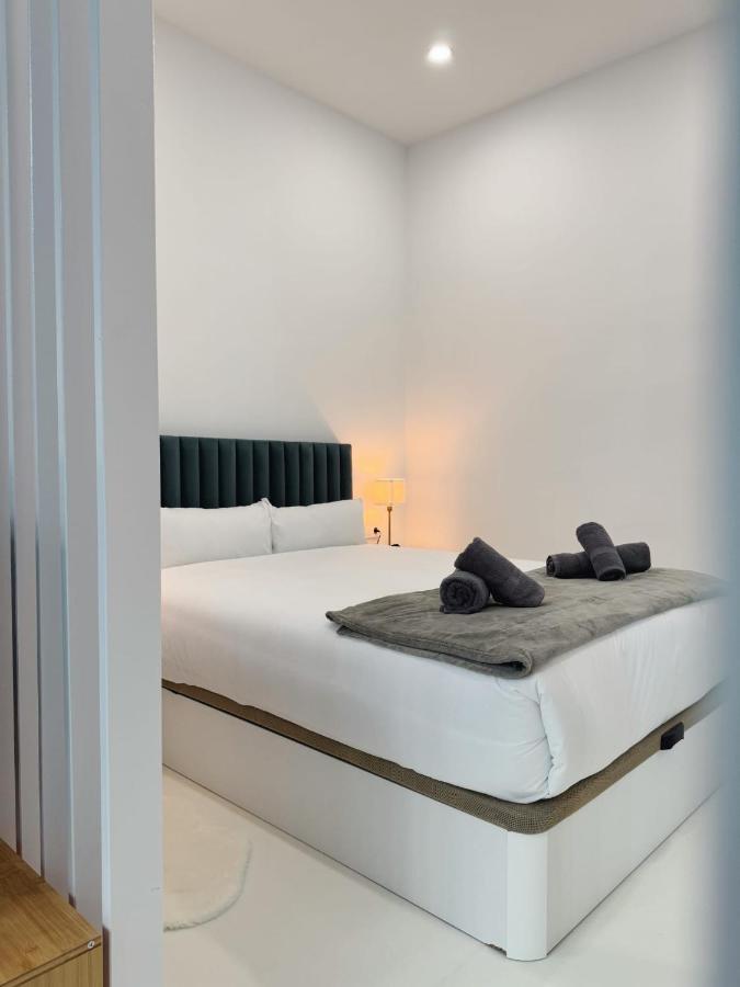 Apartment 1 City of Arts and science Fast Wifi 1 - B&B