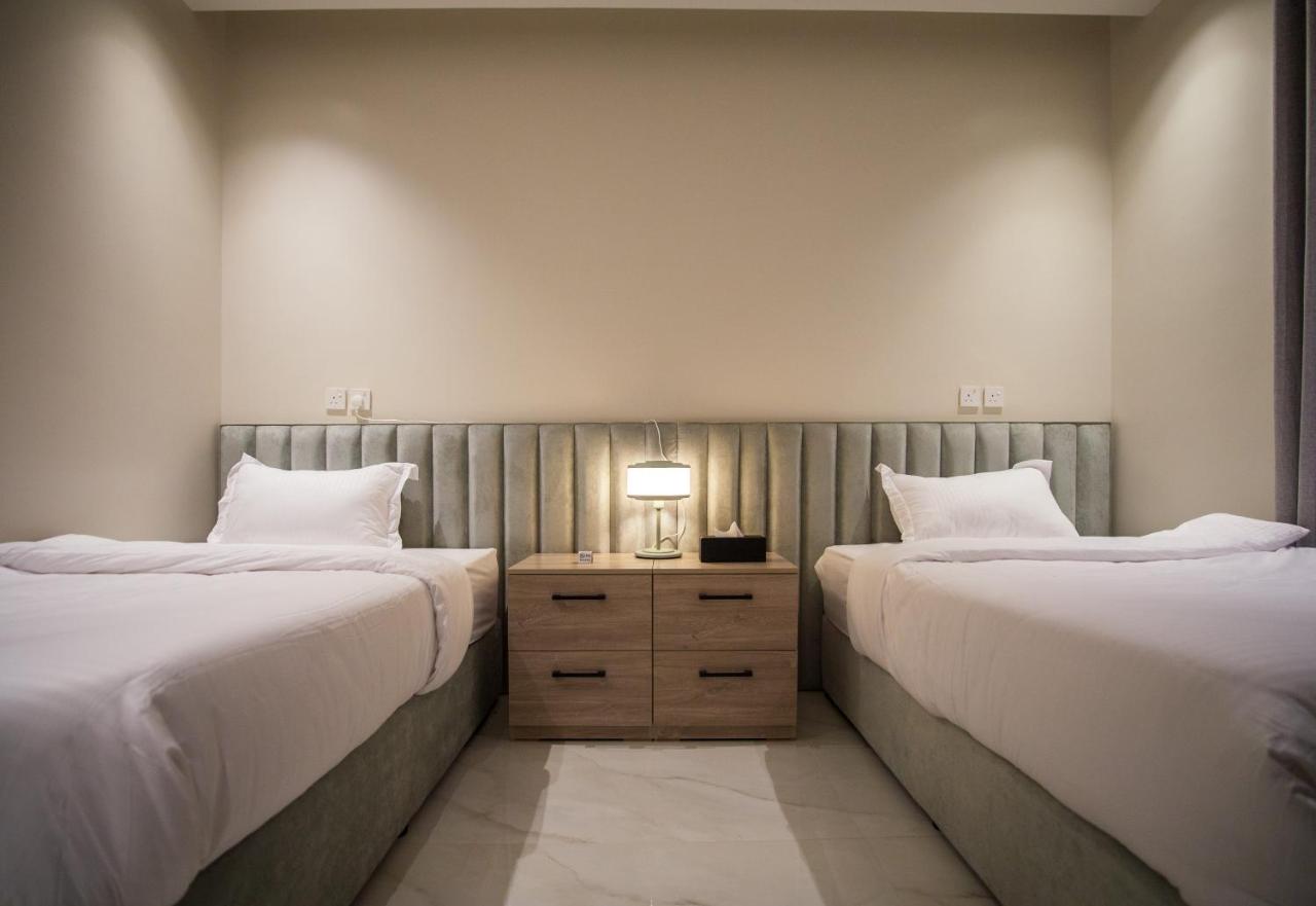 Luxury One-Bedroom Apt AlRimal-3 - B&B