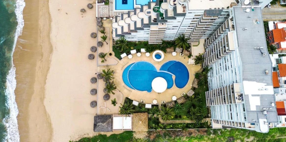FRENTE AL MAR A PIE DE PLAYA CON ALBERCA yJACUZZY - Chambres d’hôtes Mazatlán