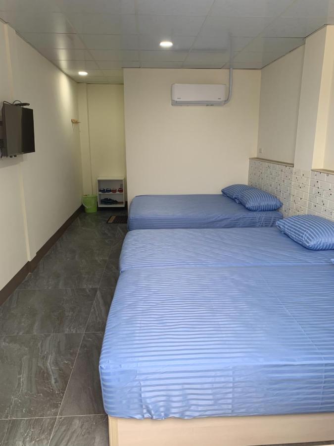 Vierbettzimmer mit eigenem Bad