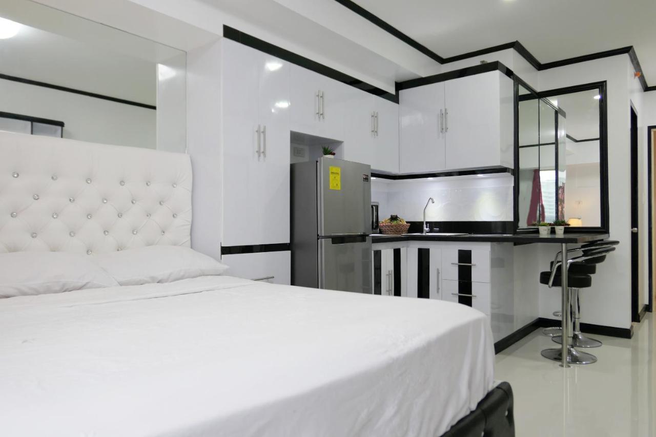 Panorama Studio 21F Netflix 4k - Avida IT Park - Ferienwohnung Cebu City