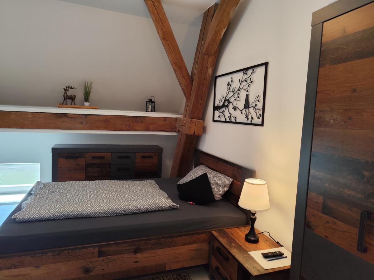 Apartment mit Balkon
