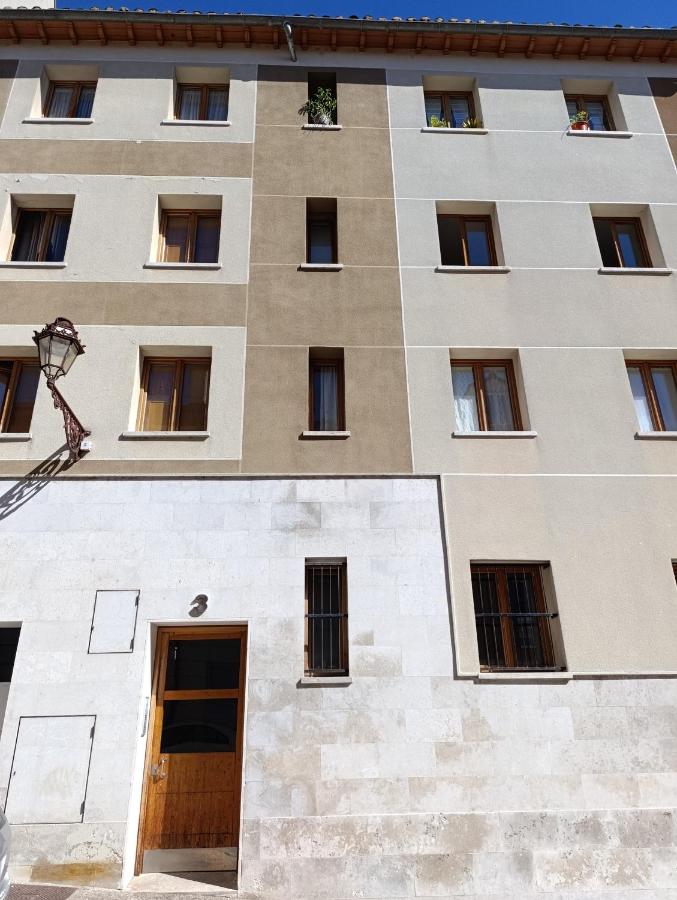 Apartamento nuevo y cómodo al lado de la Catedral - Ferienwohnung