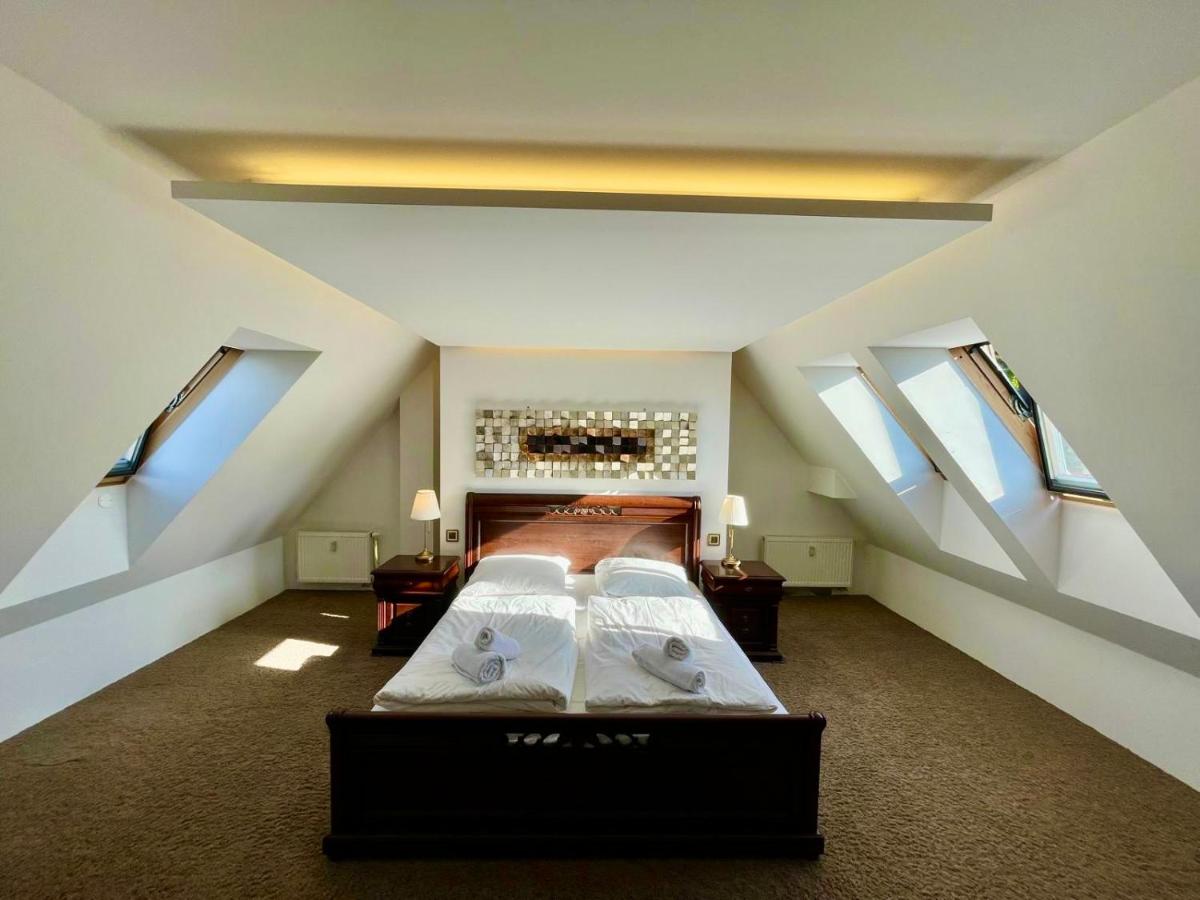 Appartamento con 2 Camere da Letto