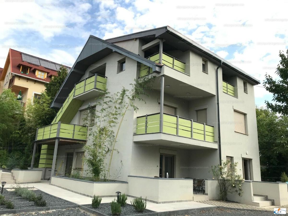 Babérkák Vendégház - Chambres d’hôtes Balatonfüred