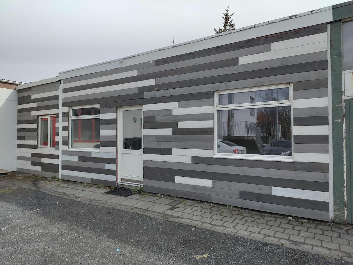 Cosy 2-bedroom flat - B&B Selfoss