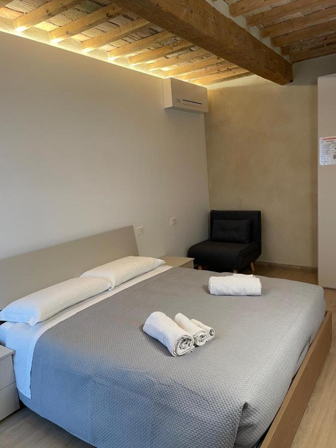 Superior One-Bedroom Apartment with Balcony