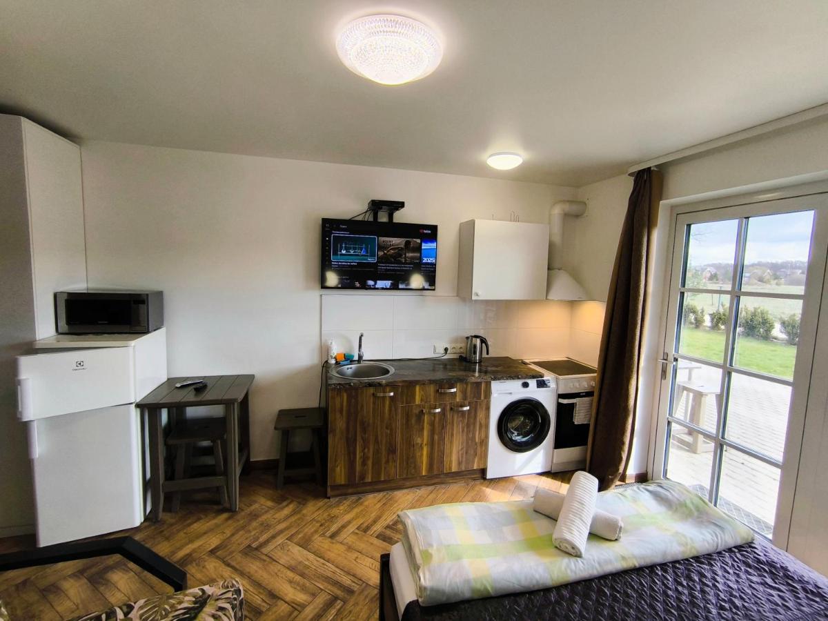 One-Bedroom Apartment with Private Entrance
