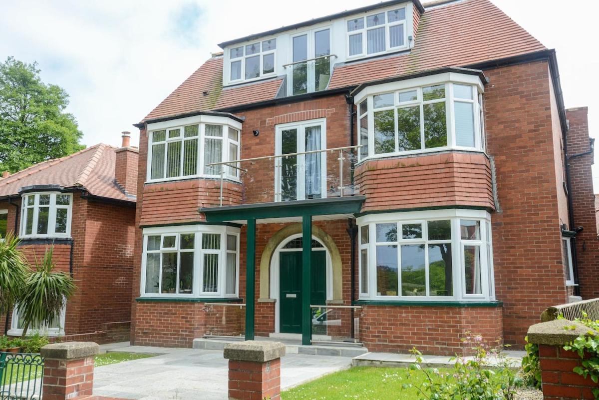 Peasholm Penthouse, Scarborough - B&B