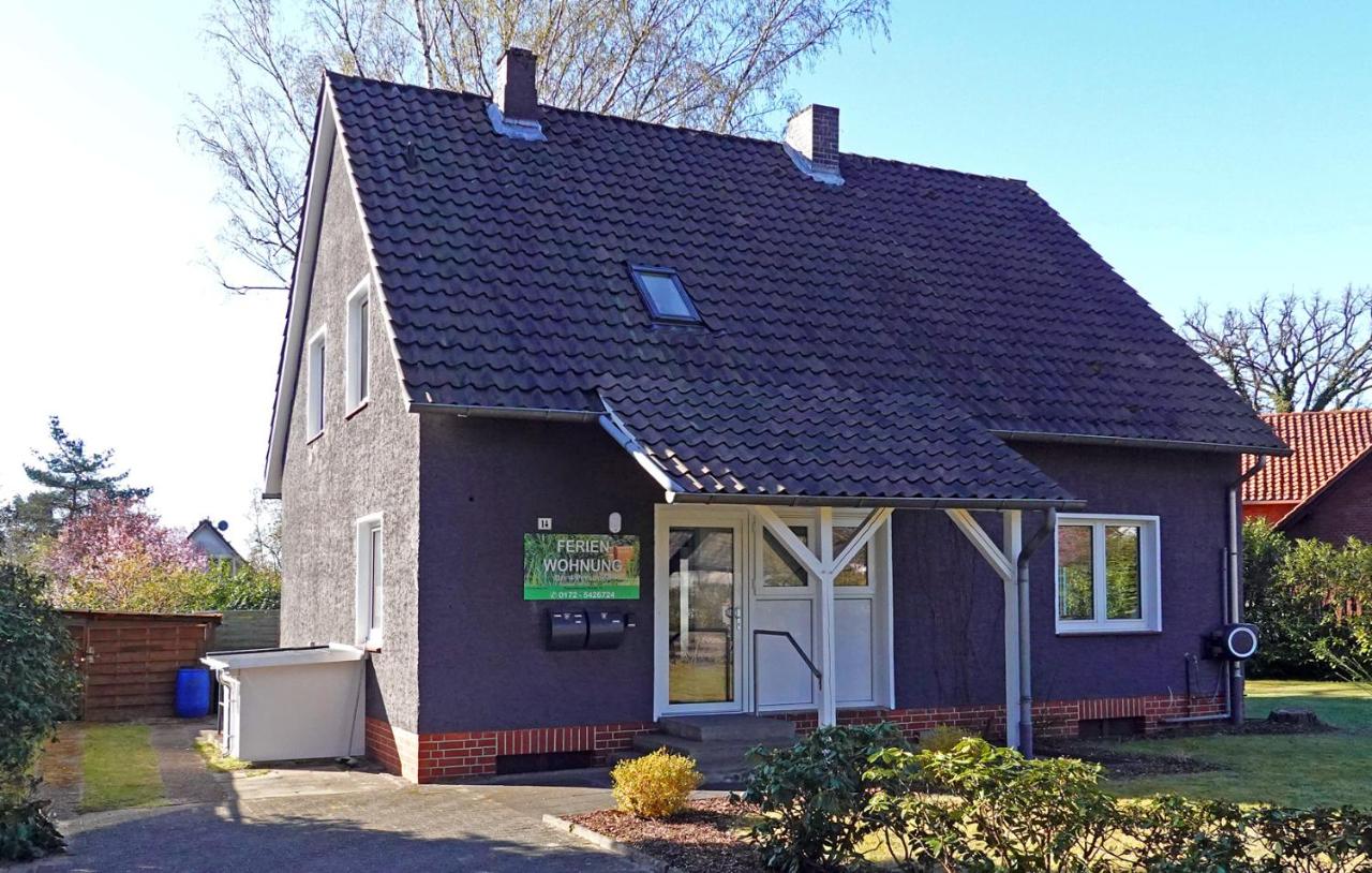 Ferienwohnung am Schwimmteich 3 - B&B Lachendorf
