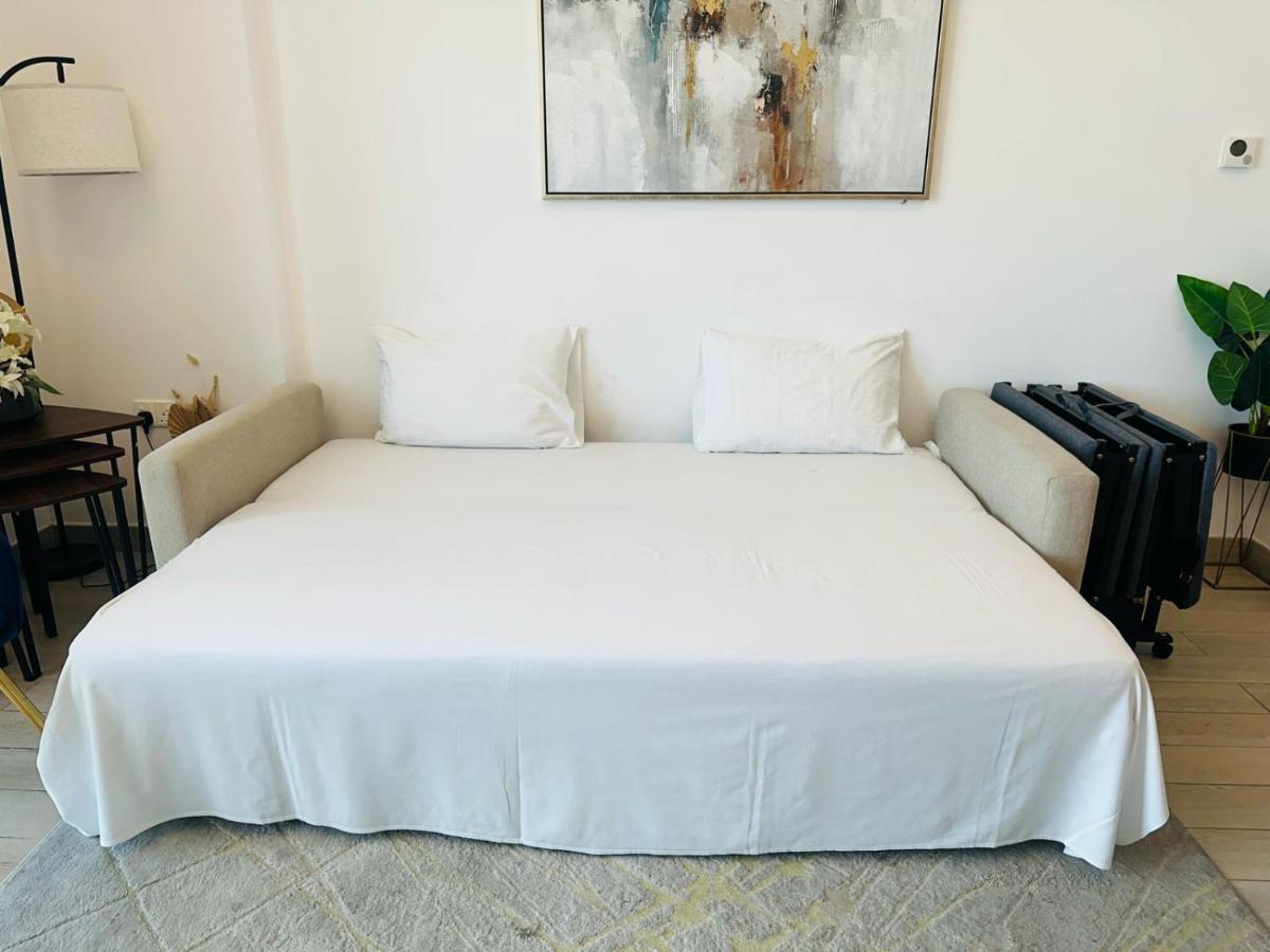 ZAPBED House - Luxury Holiday Homes in Yas Island - B&B