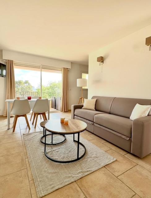 DOMAINE LOU BEL AZUR - Sérénité - B&B Saint-Laurent-du-Var