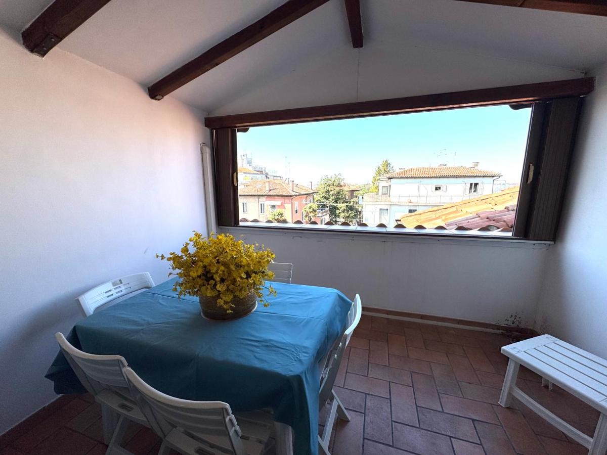 Attic Lagoon View - B&B Lido di Venezia