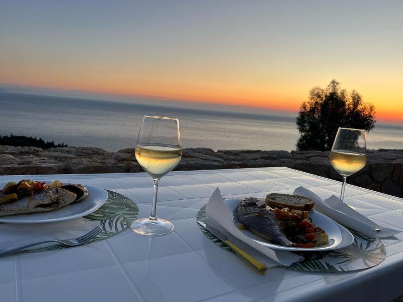 Casablanca Rooms Dhërmi - B&B Dhërmi