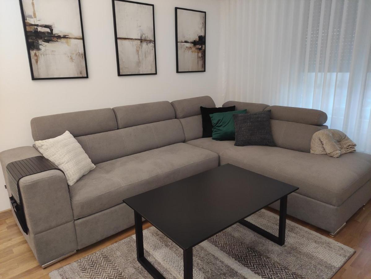 EM apartman Tuzla - Ferienwohnung Tuzla