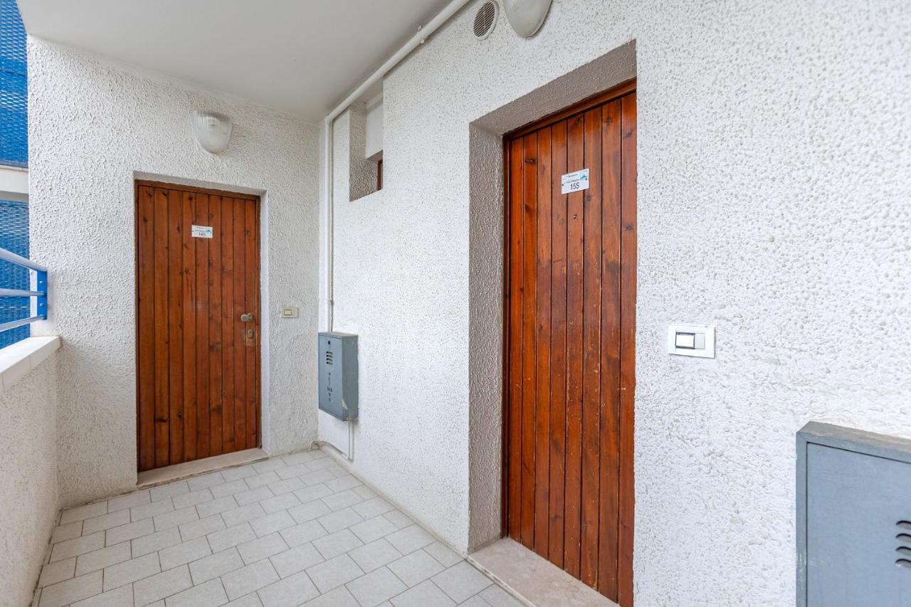 GuestHost - Comfortable Apartment with Sea View - Ferienwohnung Lido delle Nazioni