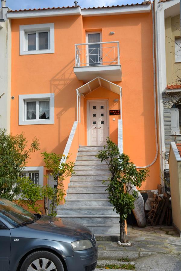 Apricot House - Ferienwohnung Kavala