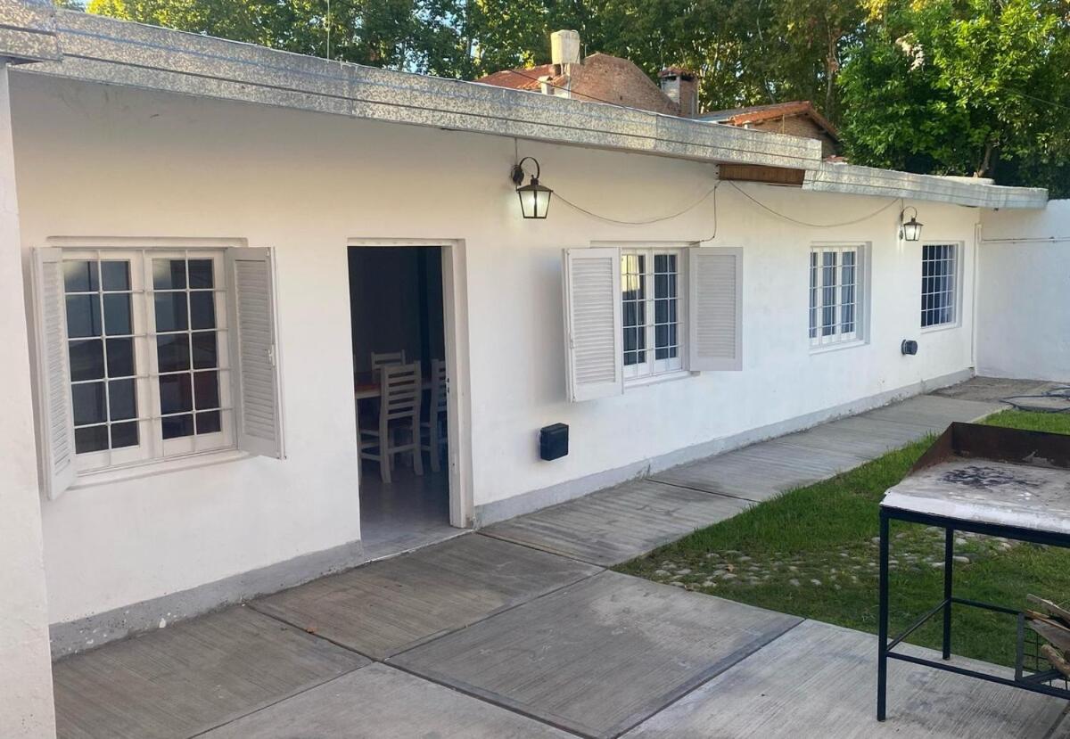 Casa a 3 cuadras del centro - B&B