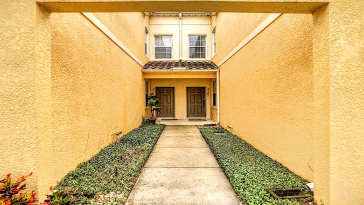 Oakwater Fountain View 3BR Home, Pool, By Disney - Chambres d'hôtes Orlando