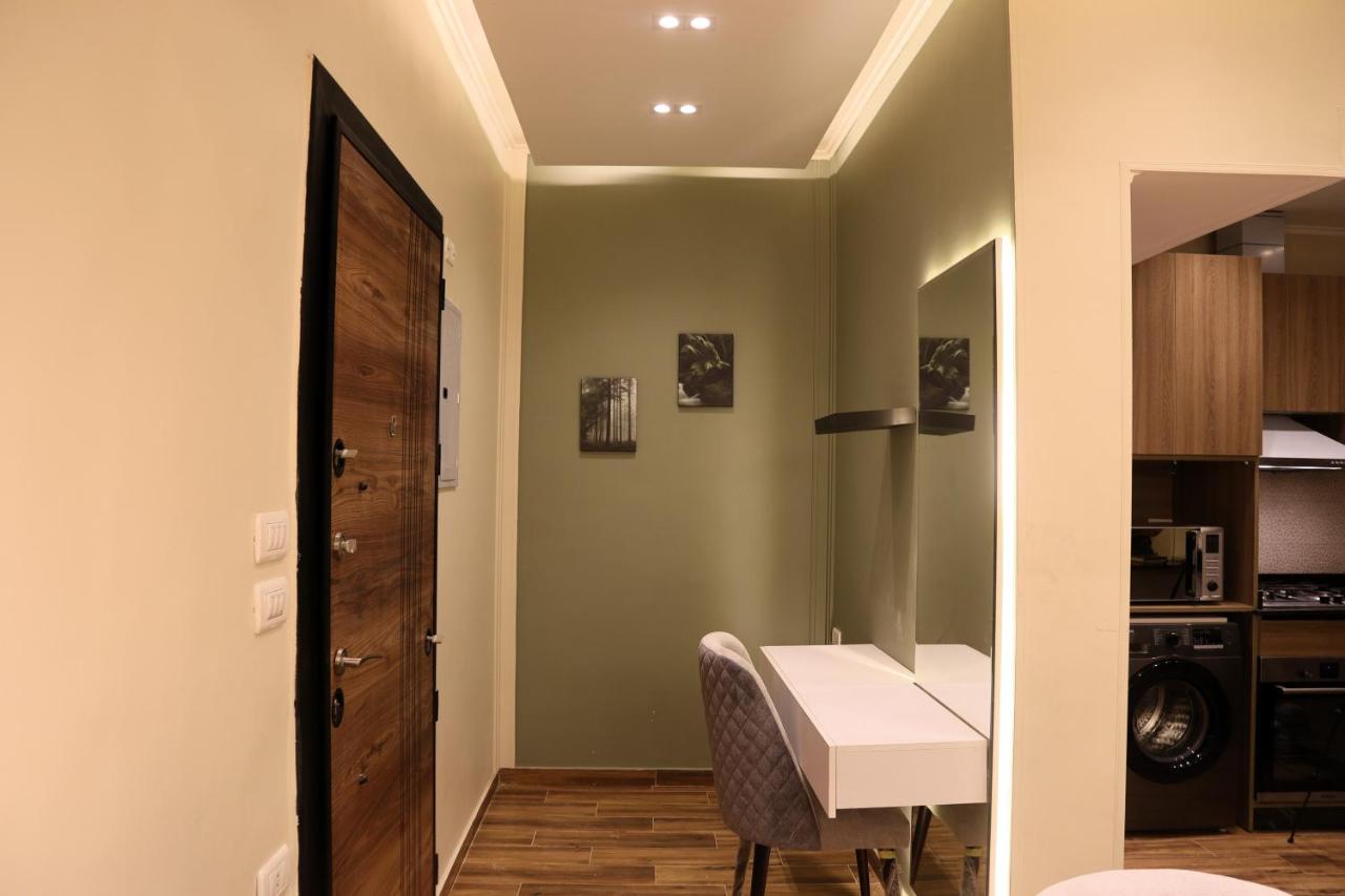 الزمالك شقة فندقية فاخرة -Zamalek Luxury Furnished apartment - B&B