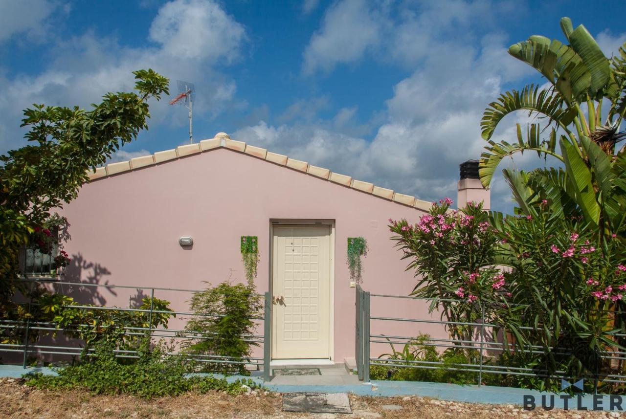 Eco Friendly Country Home - B&B Kókkinos Pýrgos