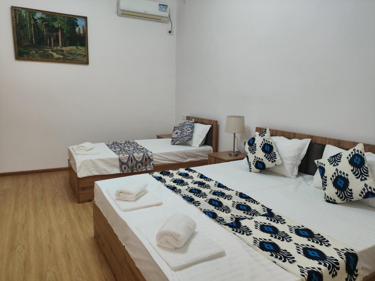 Dreibettzimmer mit eigenem Bad