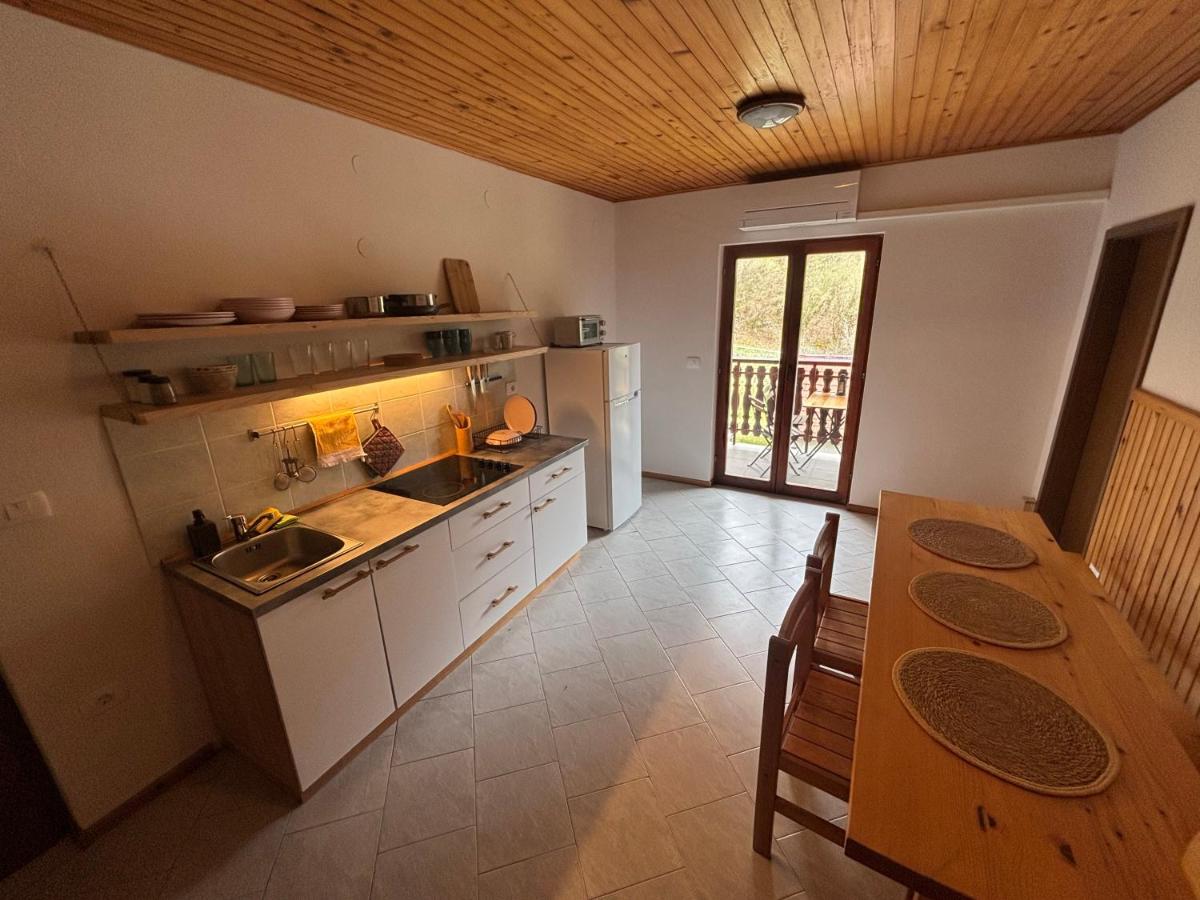 Apartment mit Balkon