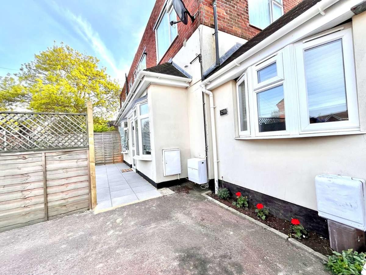 Seaside Snug by Honeywhite Homes - Ferienwohnung South Hayling