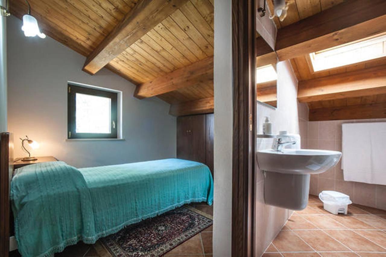 Single Room with Private Bathroom