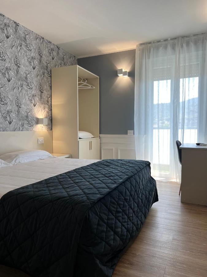 Superior Zimmer mit Kingsize-Bett