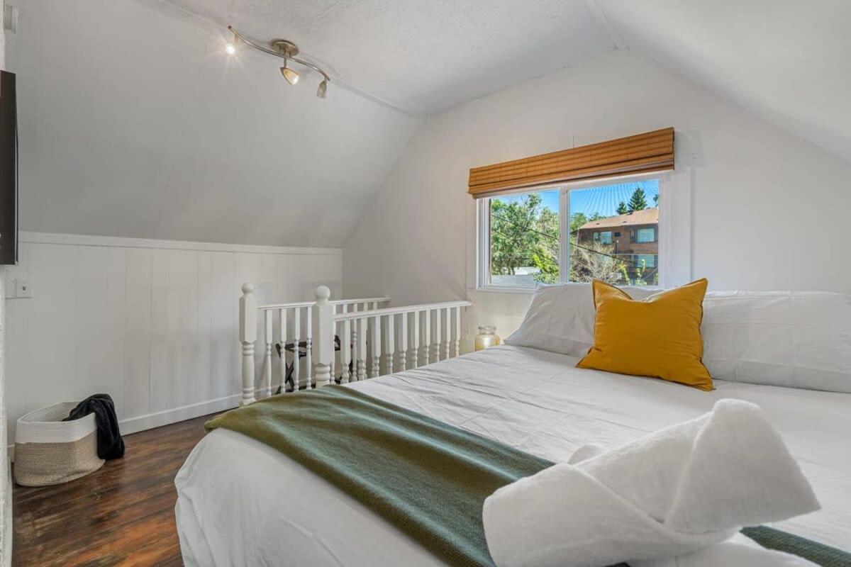 Rex Retreat Family - B&B Drumheller