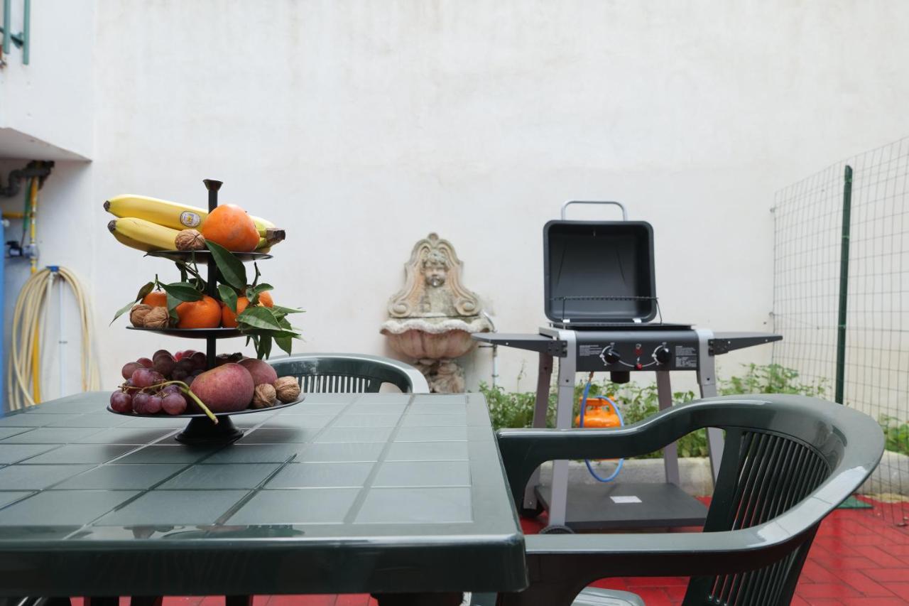 DomusLeone Pompei Casa vacanze - Bed and Breakfast Pompei