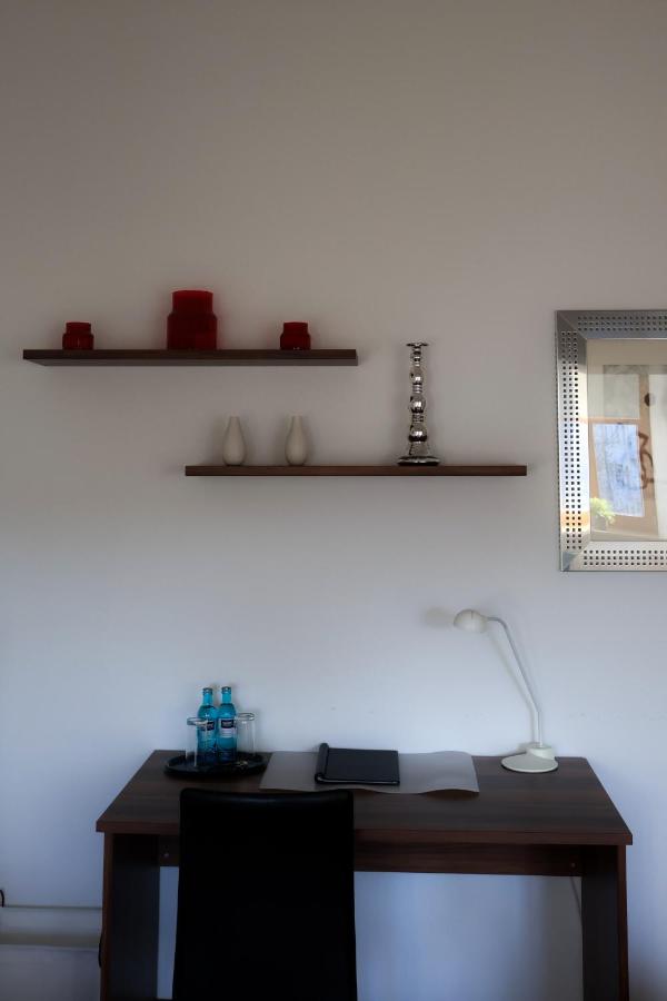 One-Bedroom Apartment with Balcony