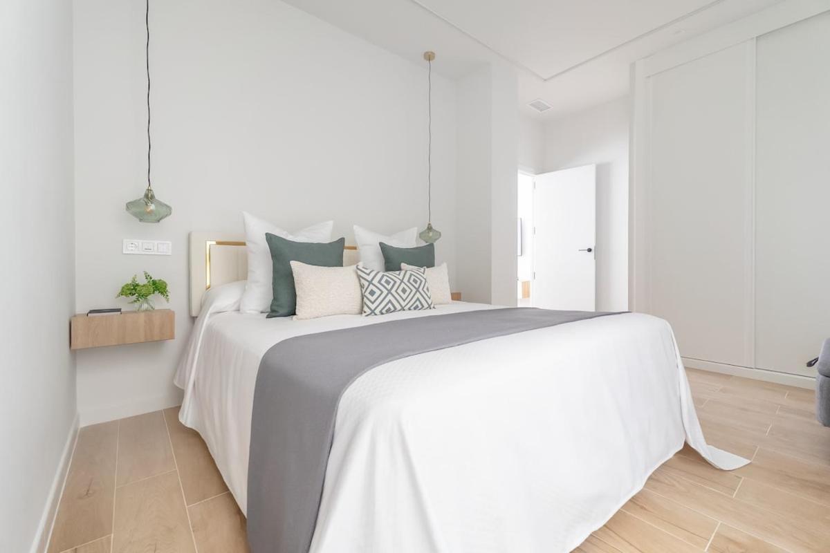 Modern and cozy apartment on Paseo de la Castellana - Chambres d’hôtes Madrid