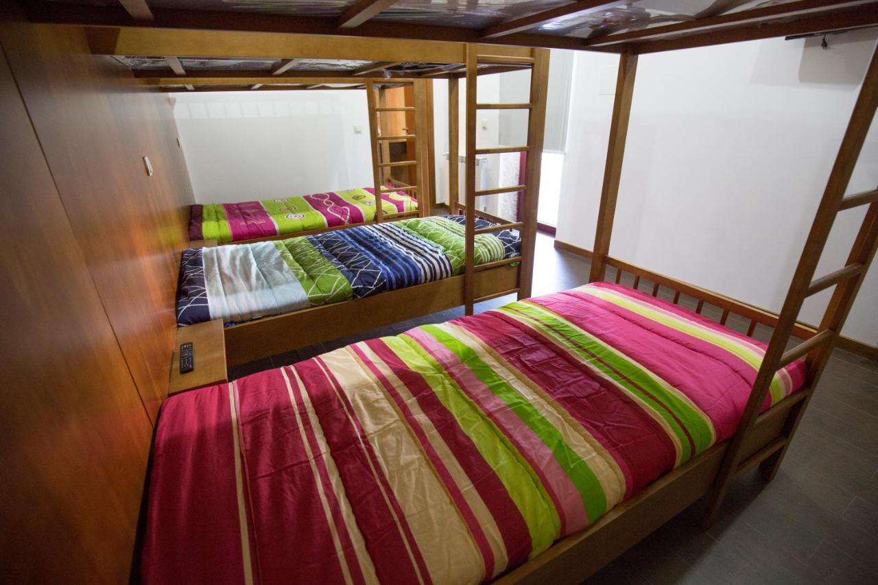 Mixed Dormitory Room
